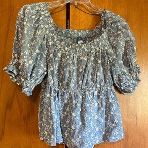 Peplum floral top with square neck